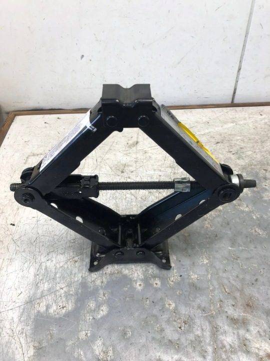 Домкрат Seat Ibiza V 2Q0011031, фото 1