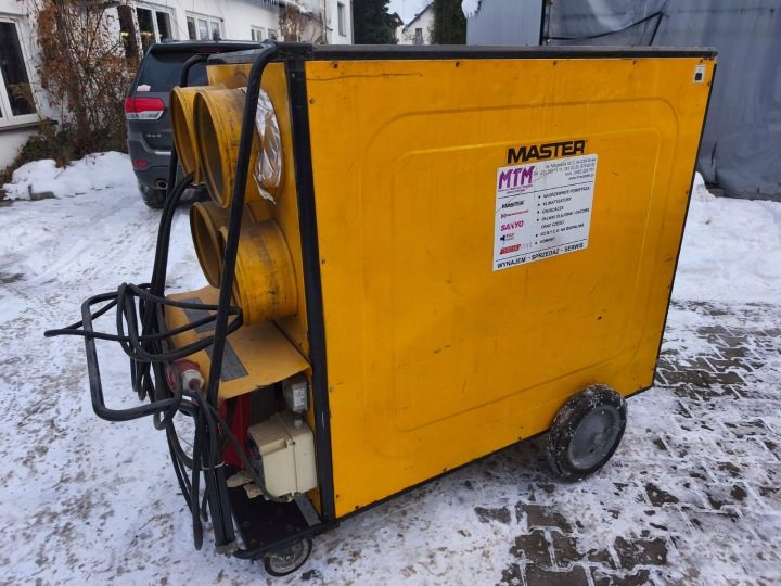 ОТОПИТЕЛЬ МАСЛЯНЫЙ MASTER BV 690 F С ODPROWADZENIEM ВЫХЛОПНЫХ ГАЗОВ 220 кВт Б/У, фото 3