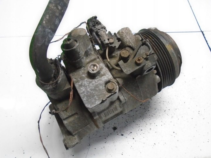 Mercedes W204 W212 1.6CGI компрессор кондиционера 447280-7080, фото 2