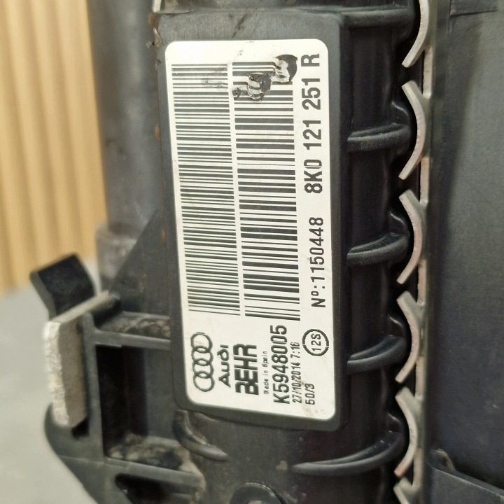 Комплект Радиаторов AUDI Q3 8U 2011-2018 OE 8K0121003AG, фото 6