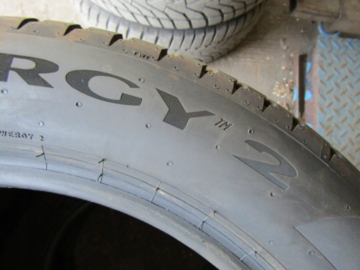 Шина летняя Pirelli Powergy 2 205/55R17 95 Y усилитель (XL), фото 5