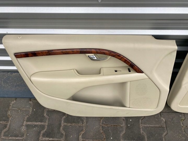 Обшивка передняя задняя Volvo xc70 v70 s80 07 г., фото 3