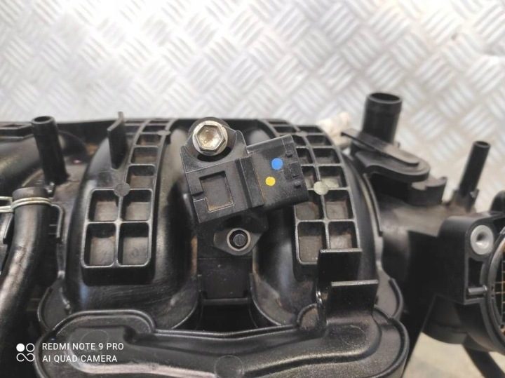 Впускной коллектор Toyota Yaris III Рестайлинг 1.5 VVT-ie 17113-47020 17111-47140, фото 7