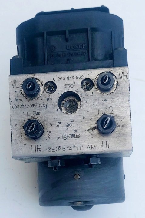 НАСОС ABS AUDI A4 A6 PASSAT B5 8E0614111AM 0265216562 027004282, фото 1
