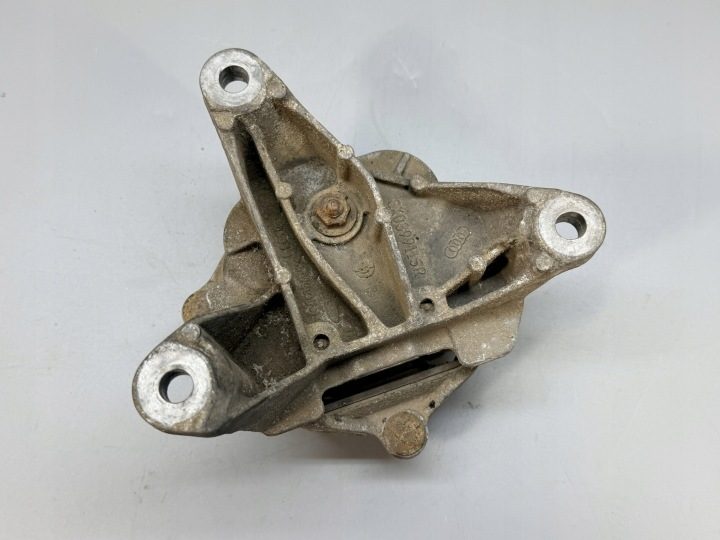 AUDI A4 B8 A5 8T ОПОРА КРОНШТЕЙН КОРОБКИ ПЕРЕДАЧ 8K0399115R 8K0399151, фото 4