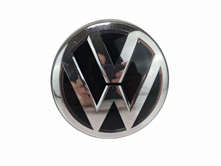 VW TOURAN III 3 ЭМБЛЕМА ЗНАЧОК ПЕРЕДНИЙ 5TA853601, фото 1