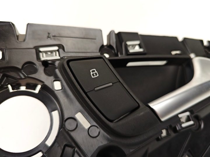 AUDI A6 C7 РУЧКА ВНУТРЕННЯЯ ДВЕРИ ПРАВАЯ ЗАДНЯЯ 4G0839020A, фото 2