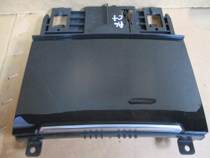 ЗАЩИТА ПЕПЕЛЬНИЦА AUDI A6 C7 A7 RS6 RS7 4G0863273A, фото 3