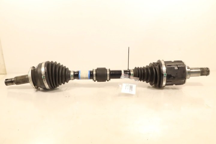 ПОЛУОСЬ ЛЕВАЯ ПЕРЕДНЯЯ TOYOTA BZ4X 218 л.с., фото 1