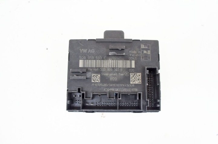 UY036 VW Tiguan II Модуль Двери Левый Передний 5Q0959593E, фото 3