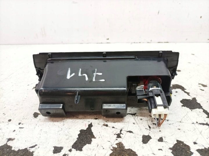 Пепельница бардачок 3C0863284K VW Volkswagen Passat VII (2010-2014) B7, фото 3