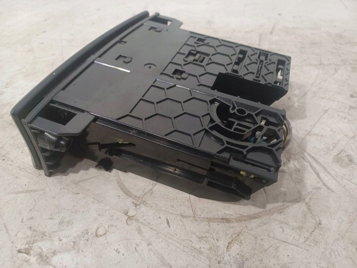 Пепельница Mercedes-Benz GL X164 164 A1648100130, фото 2
