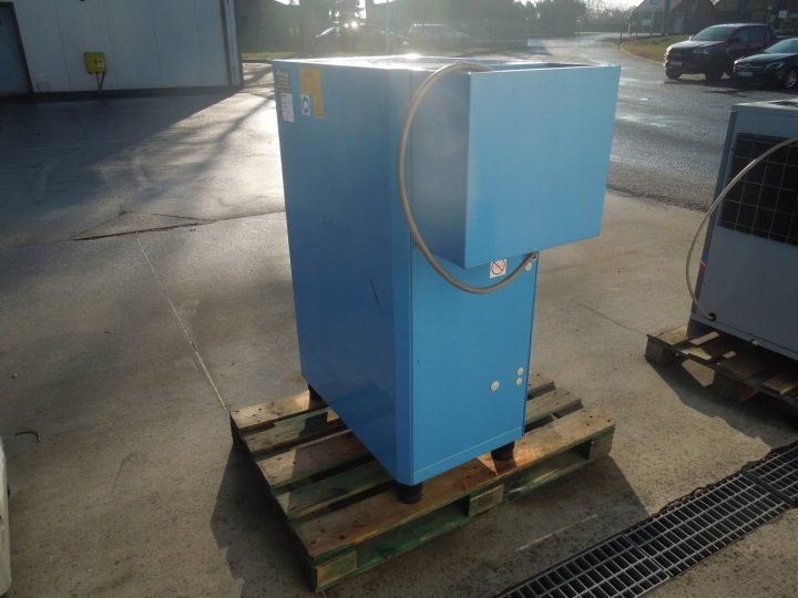 Компрессор масляный Kraft&Dele KD401 50 l 8 бар, фото 2