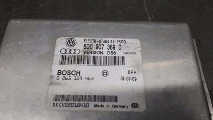 8d0907389d блок управления ESP VW Passat b5, фото 4