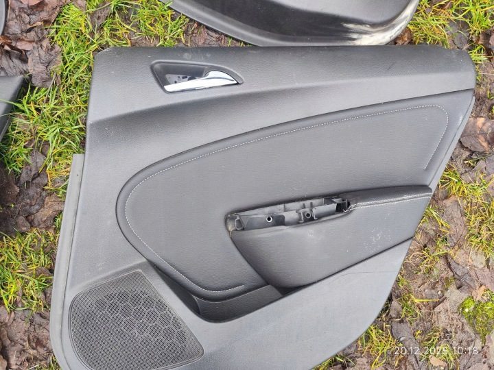 Комплект обшивок Opel Astra J, фото 4