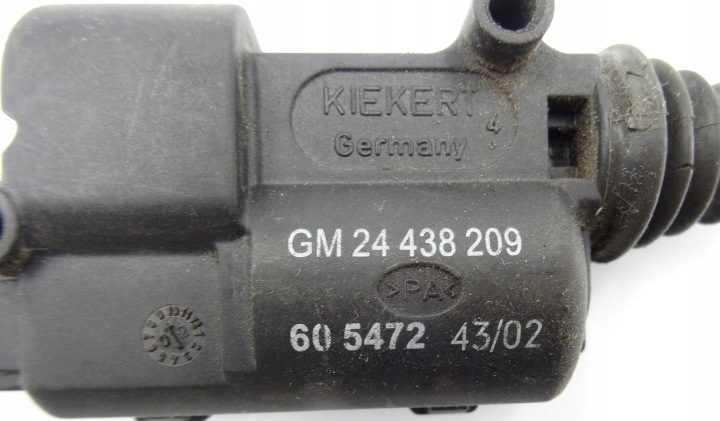 Opel Signum Vectra C привод лючка бензобака 24438209 Z Wtyczką, фото 3