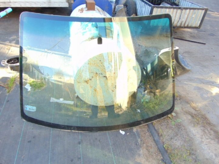 MAZDA PREMACY СТЕКЛО ПЕРЕДНЕЕ, фото 1