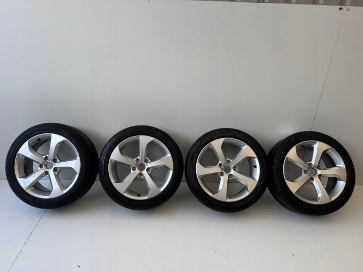VW GOLF VII 5G0 КОЛЕСА ДИСКИ 5G601025 BG 7.5JX17 ET49, фото 1