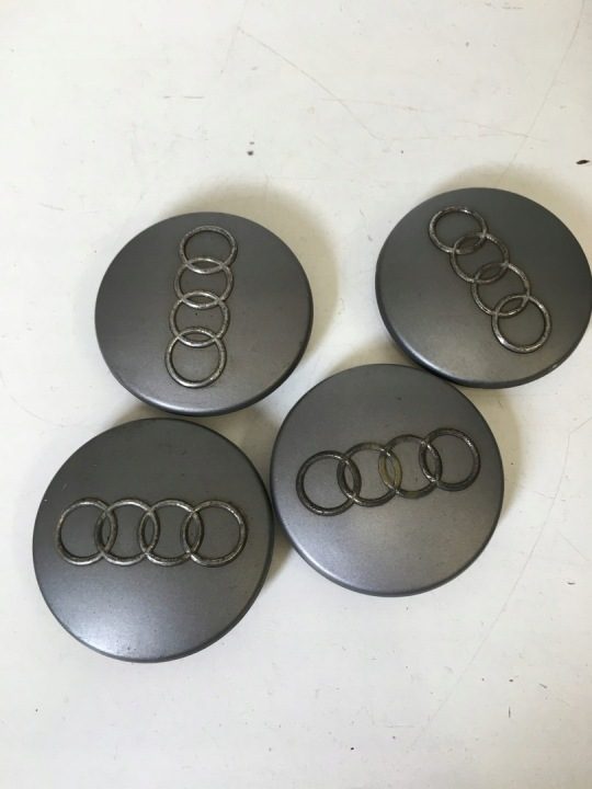 Крышка Audi OE 0 мм AUDI, фото 1