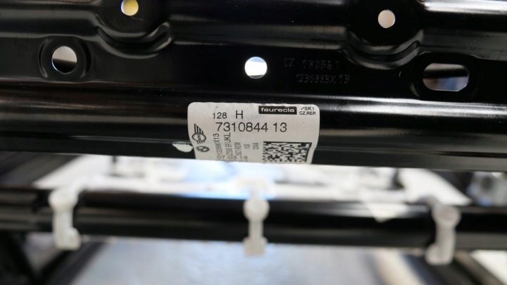 BMW F39 F45 F48 MINI F54 F60 КАРКАС СИДЕНЬЯ ПРАВЫЙ 7310848 7310844, фото 9