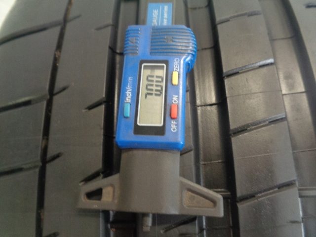Шина летняя Michelin Pilot Супер Sport 235/35R20 92 Y усилитель (XL) K1 - Ferrari, фото 5