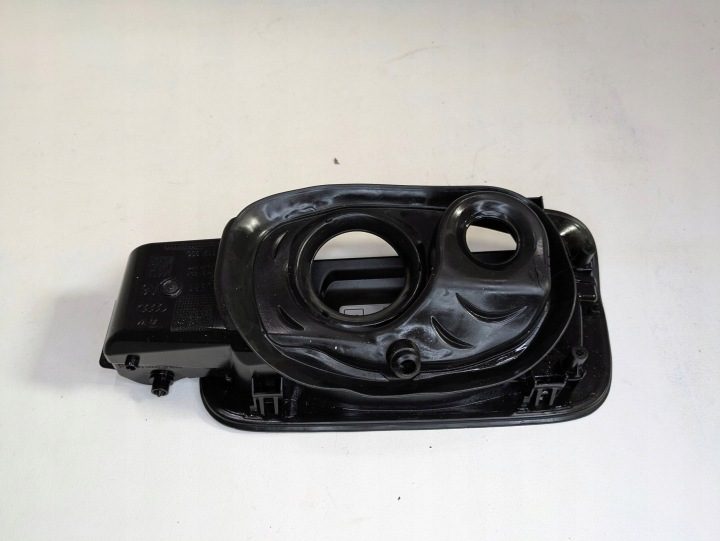 Audi OE 4K0809906 лючок горловины бензобака, фото 1