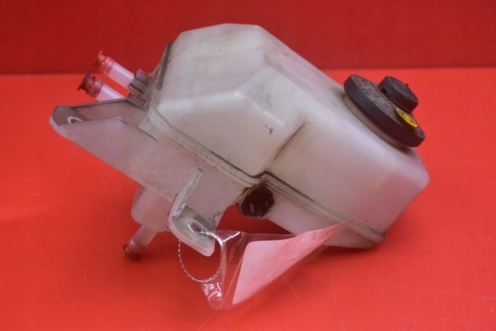 Бачок тормозной жидкости 132311-40120 Toyota Prius 2 II XW20 1.5 VVT-I, фото 5