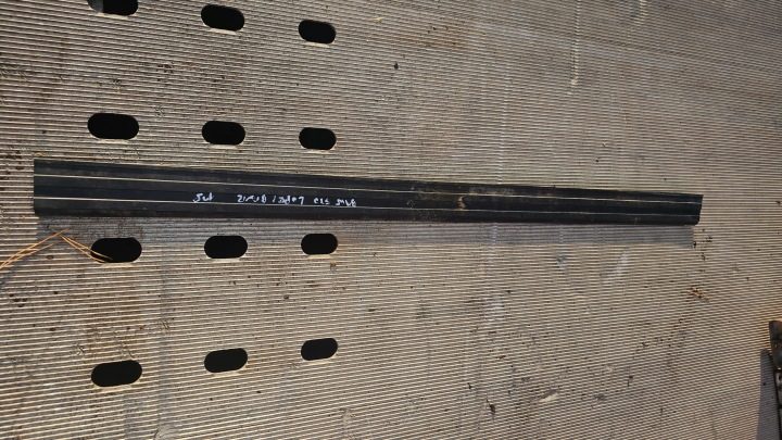 Накладка порога правая передняя BMW e30 купе, фото 1