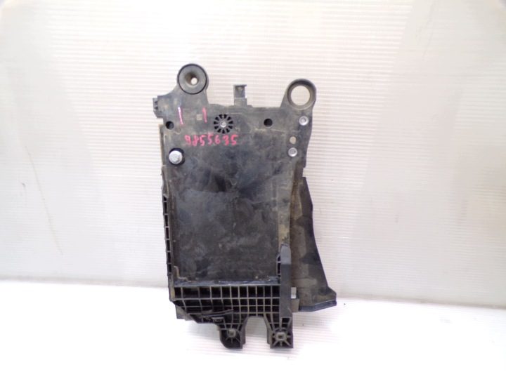 Основание крепление аккумулятора BMW 2 U06 X1 IX1 U11 9855635, фото 1