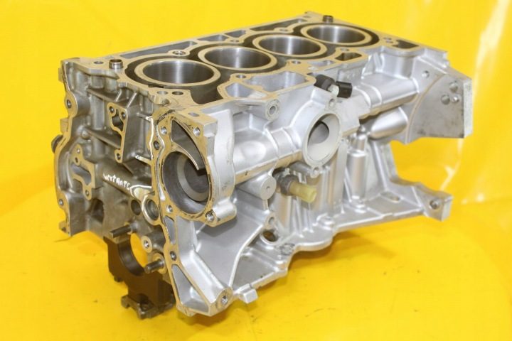 БЛОК ЦИЛИНДРОВ RENAULT MEGANE IV GT NISSAN HF5 F408 1.2 TCE t-DIG 110112878R, фото 1