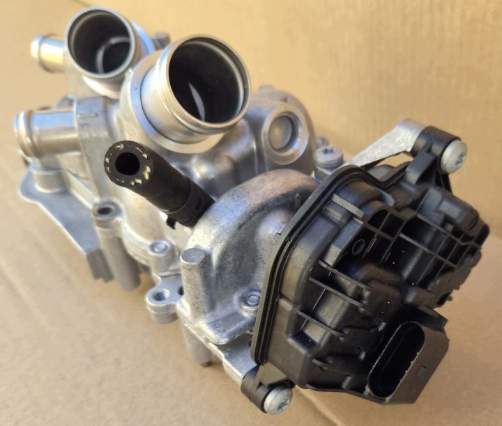 ПОМПА АКТУАТОР VW SKODA AUDI 05E121117K 05E121111AB КАК НОВЫЙ ОРИГИНАЛ, фото 3