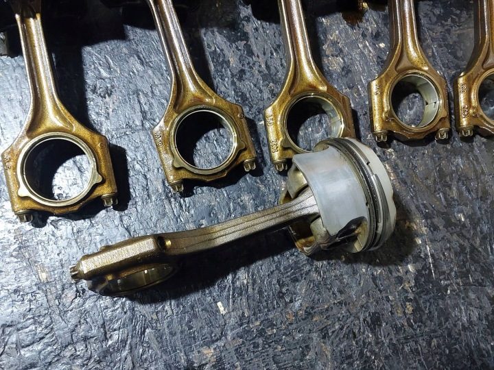 Поршень с шатуном BMW 5 E39 523i M52B25 256S3 1xVanos, фото 6
