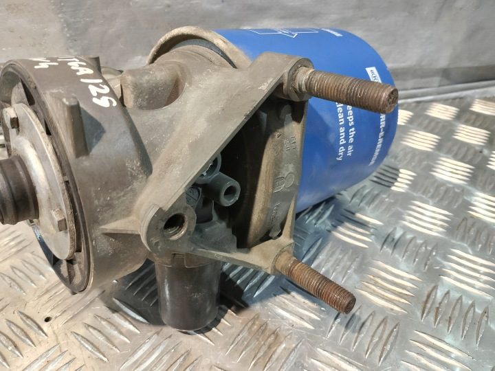 1LA822220056 ОСУШИТЕЛЬ ВОЗДУХА ОСНОВАНИЕ ОСУШИТЕЛЯ MAN TGA, фото 4