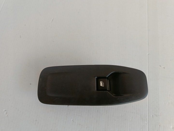 КНОПКА СТЕКЛОПОДЪЕМНИКА 96751115ZD PEUGEOT 2008 I, фото 3