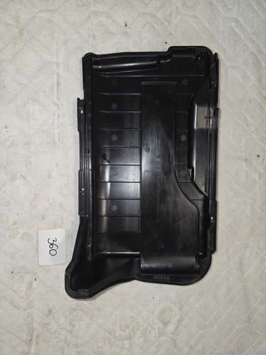 Крышка аккумулятора A2465411005 Mercedes CLA W117 18 г., фото 6