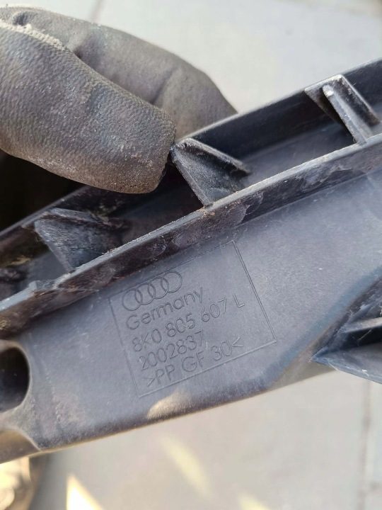 НАПРАВЛЯЮЩАЯ КРОНШТЕЙН ФАРЫ ЛЕВЫЙ ПЕРЕДНИЙ AUDI A4 B8 8K0805607L, фото 3