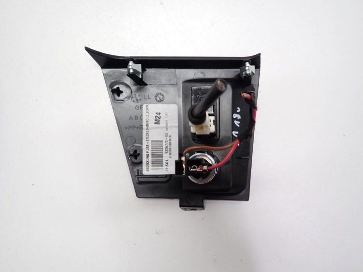 ГНЕЗДО ПОРТ USB КРЫШКА ЕВРОПА 9326770 BMW X2 F39 X1 F48 19 г., фото 2