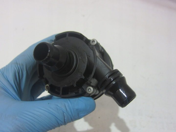 BMW X3 G01 X4 G02 F30 F80 G30 G11 ПОМПА ДОПОЛНИТЕЛЬНАЯ 64116834917 6834917, фото 3
