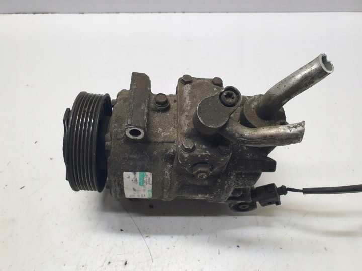 КОМПРЕССОР КОНДИЦИОНЕРА VW PASSAT B6 2.0 TDI 1K0820859F, фото 1