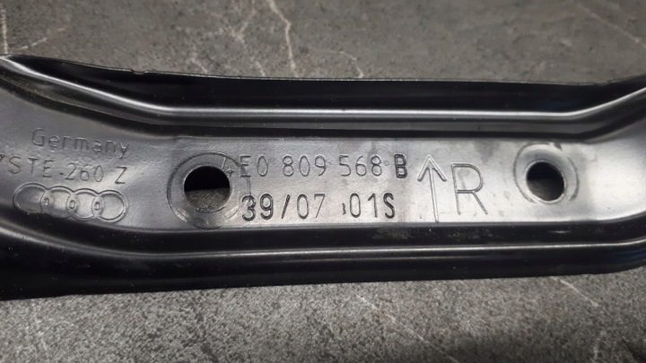 4e0809567b Кронштейн Каркас Обивки Audi A8 D3, фото 6