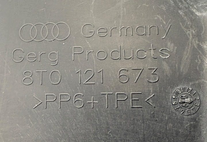 Руль воздуховод радиатора левый AUDI RS5 8T0121673, фото 4