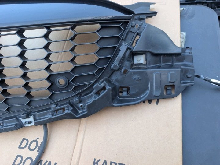 Решетка радиатора Передняя Mazda CX-5 KD45-50712, фото 4