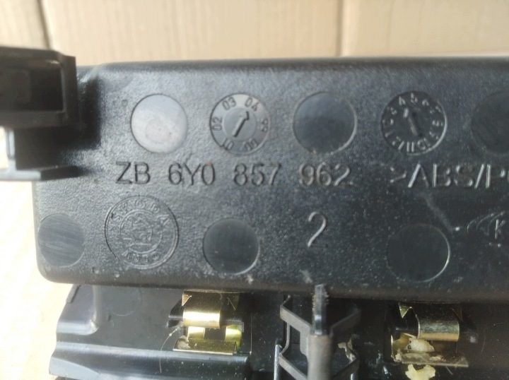 ПОДСТАКАННИК SKODA FABIA I 6Y0857962, фото 6