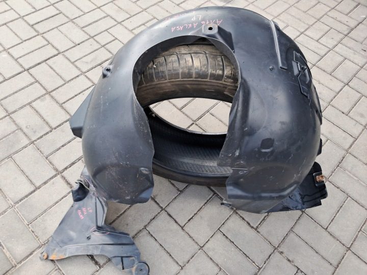 MERCEDES A класс W176 ЛЕВЫЙ Подкрылок передний A2466900830 lekko поврежденный, фото 2