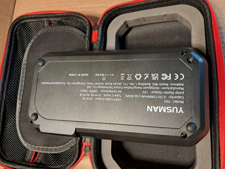 YUSMAN Повербанк С Функцией пуска И Kompresorem 6000A 150 PSI Фонарик LCD, фото 4