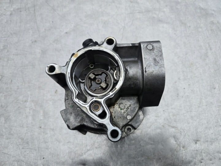 Насос вакуумный Audi VW 06Q145100G 2,0 TFSI TSI вакуума, фото 3