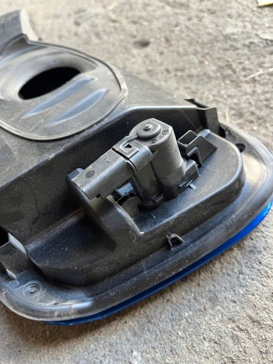 ЛЮЧОК ГОРЛОВИНЫ БЕНЗОБАКА OPEL ASTRA L 9852068680, фото 3