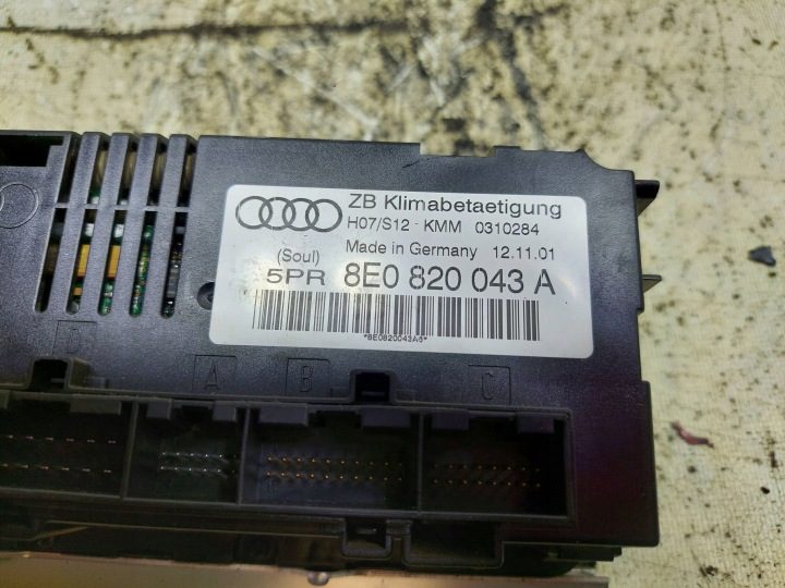 Блок управления климатом Audi A4 B6 8E 8H 8E0820043A, фото 5