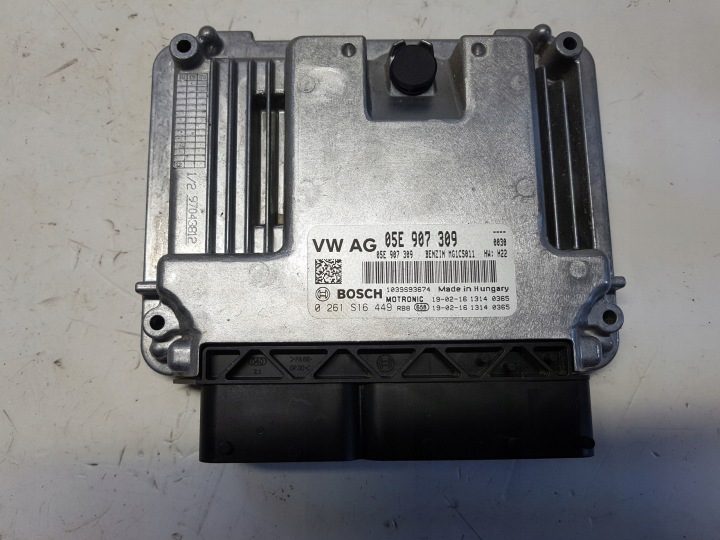 Audi A3 8V 8V4 рестайлинг блок управления двигателем 05E907309, фото 1