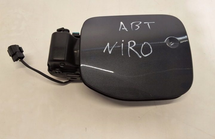 KIA NIRO II PLUG-IN ЛЮЧОК ГОРЛОВИНЫ БЕНЗОБАКА ЦВЕТ ABT, фото 1